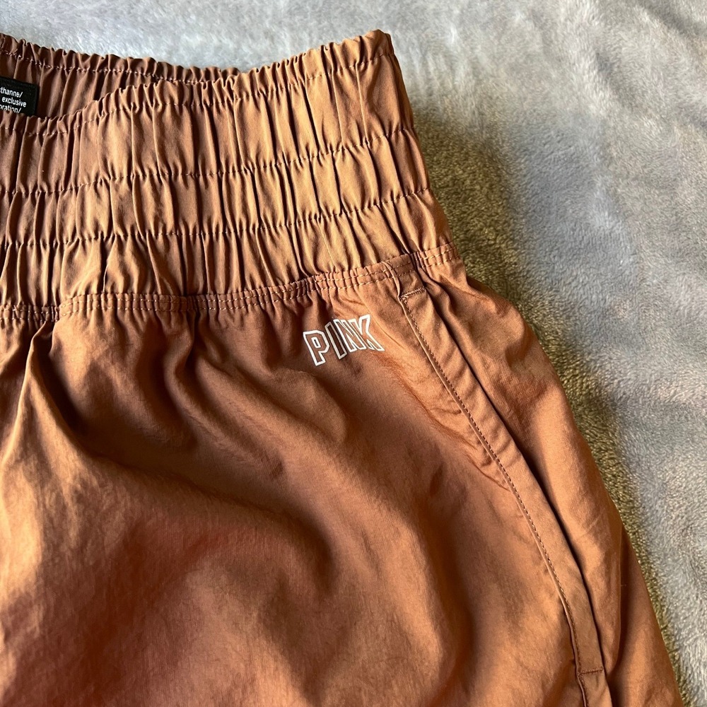PINK Victoria's Secret Active Smocked Waist Running Shorts Brown XS - Picture 2 of 7